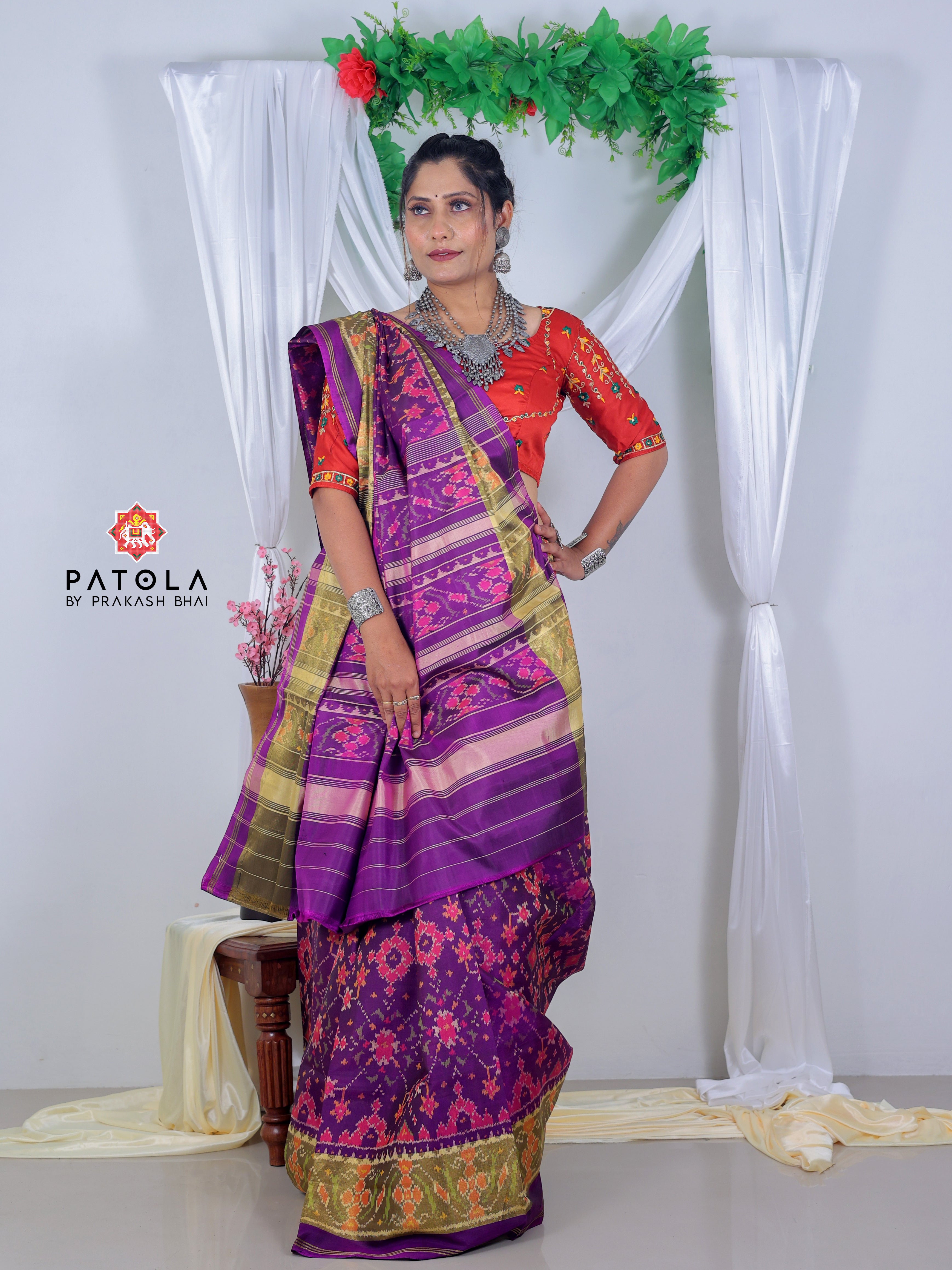 Navratna Designer Single Ikat Patola Saree